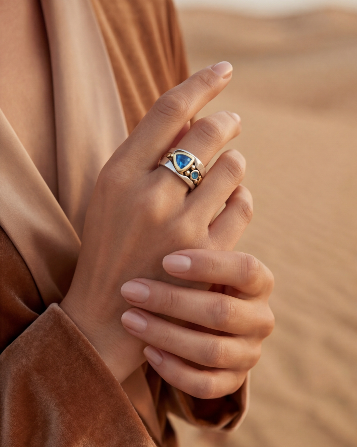 Oriana ring